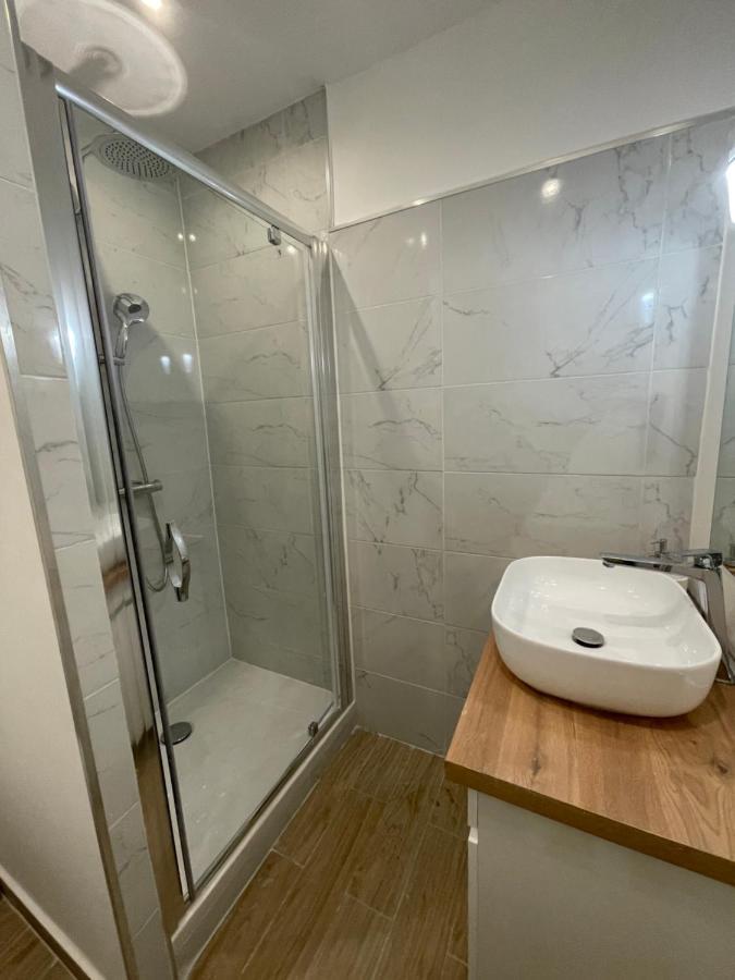 Le Casimir - Superbe T3 En Plein Centre Ville Renove Avec Gout - Wifi เบซิเยร์ ภายนอก รูปภาพ